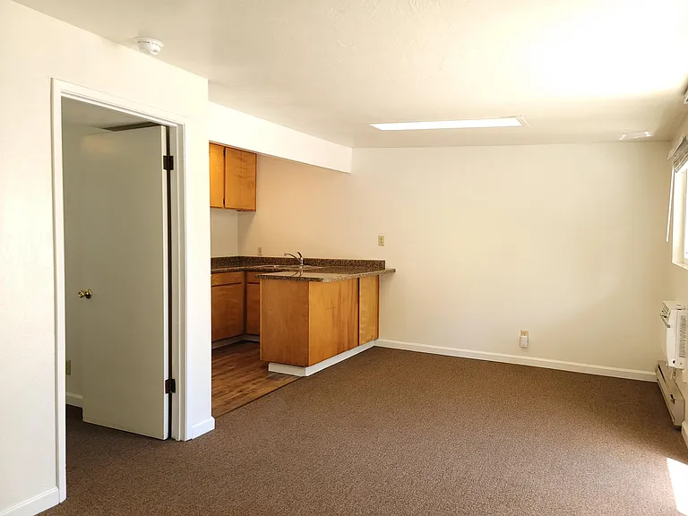 1534 Normal Ave #2 — Photo 3