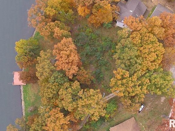 3rd image of 279 Pin Oak Ct