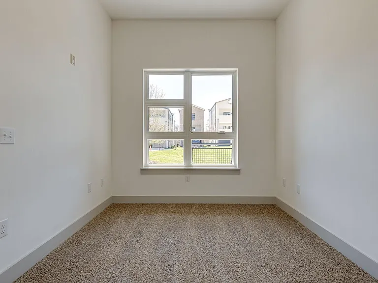 542 Southgate Ave #216 — Photo 28
