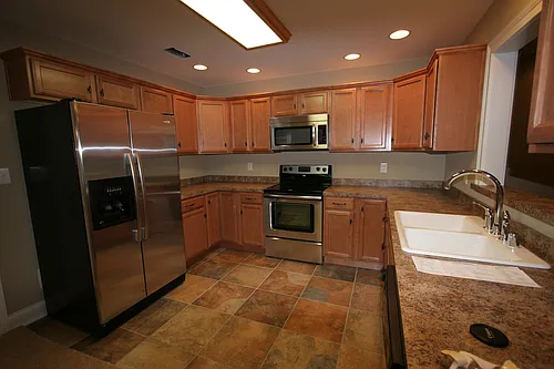 9030 Landon Ln Photo 1