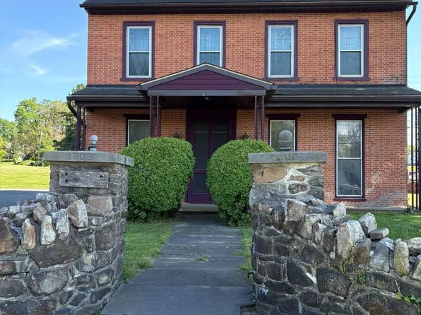 3985 Locust Grove Rd, Columbia, PA 17512