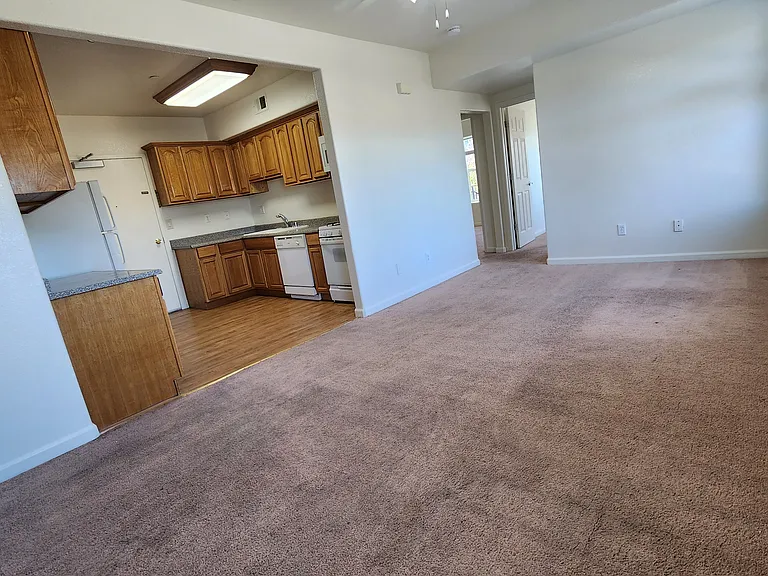 938 Cooper Ave #1 — Photo 8