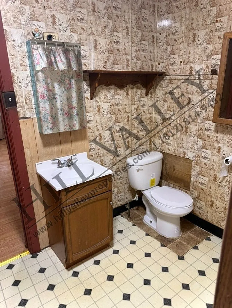 Stone Lodge Apartments — Photo 3