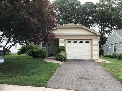 265 Edinburgh Drive #265, Ridge, NY, 11961