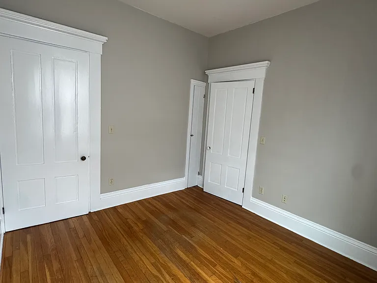 65 Chestnut St #1 — Photo 16