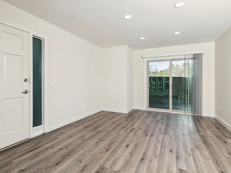 Camelback North Apartments CNM — Photo 34