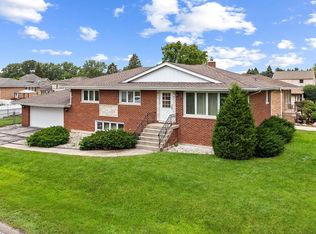 10548 S 82nd Ct, Palos Hills, IL