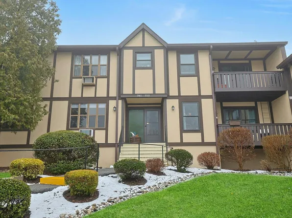 947 Sierra Vista Lane, Valley Cottage, NY 10989