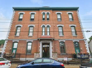 120 S 15th St APT 301, Pittsburgh, PA 15203