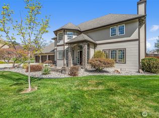 2023 Center Court Dr, Wenatchee, WA 98801