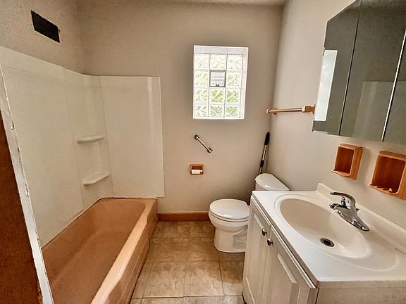 5th image of 3473 S 83rd St APT 3