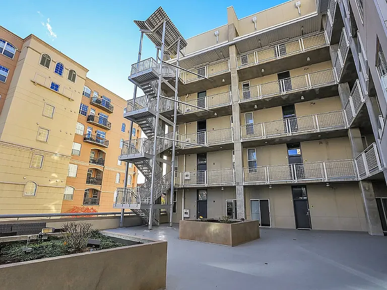 290 W 12th Ave #206 — Photo 26