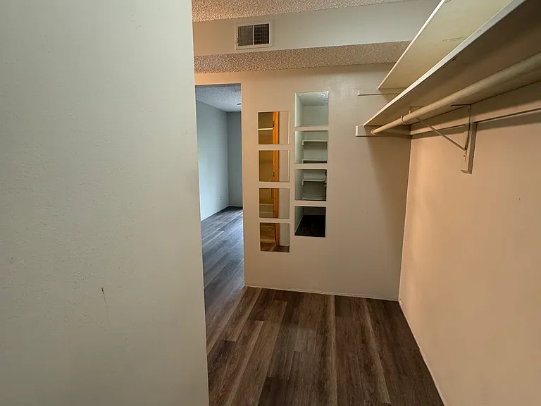309 Woodside Dr — Photo 18