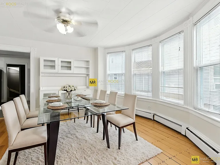 547 Broadway #1 — Photo 4