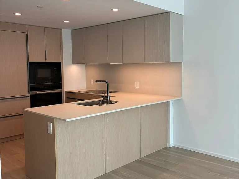 333 Ward Ave #907 — Photo 47