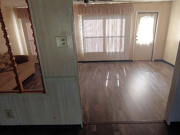 4th image of 2240 Lake Ellen Dr #1