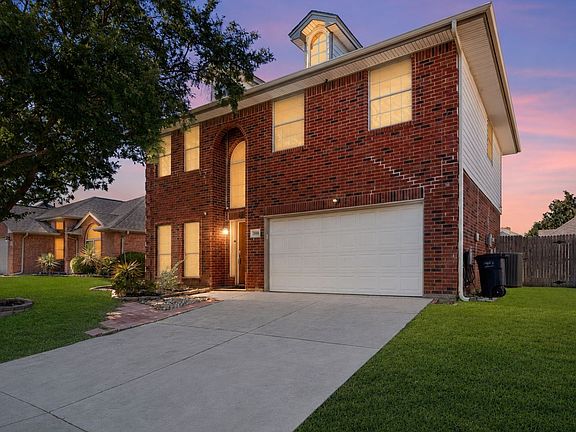 2nd image of 3908 Cannonwood Dr