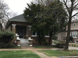 7940 S Oglesby Ave, Chicago, IL