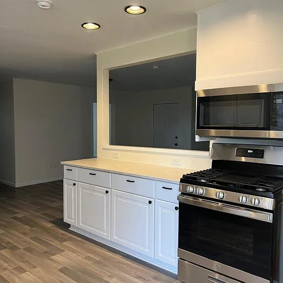 6441 NW Compass Dr — Photo 16