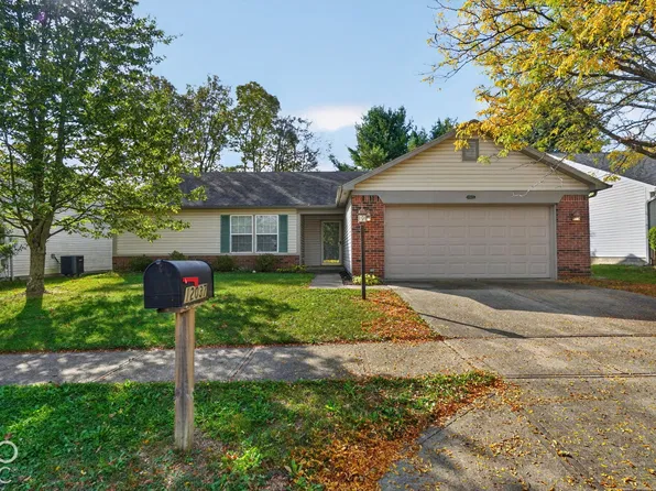 12037 Bearsdale Dr, Indianapolis, IN 46235