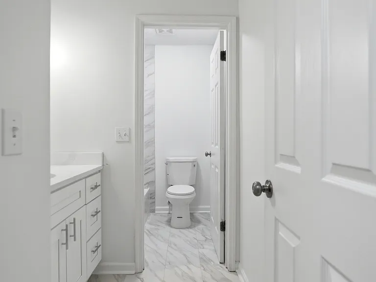 129 Sandalwood Cir — Photo 18