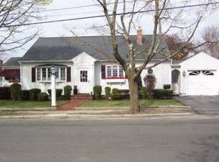 12 Linwood Ave, Methuen, MA 01844