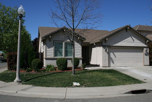 1st image of 100 Cattail Ct