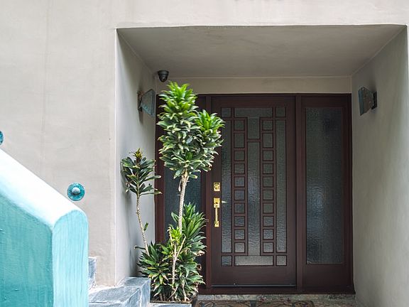 2nd image of 3863 Berry Ct