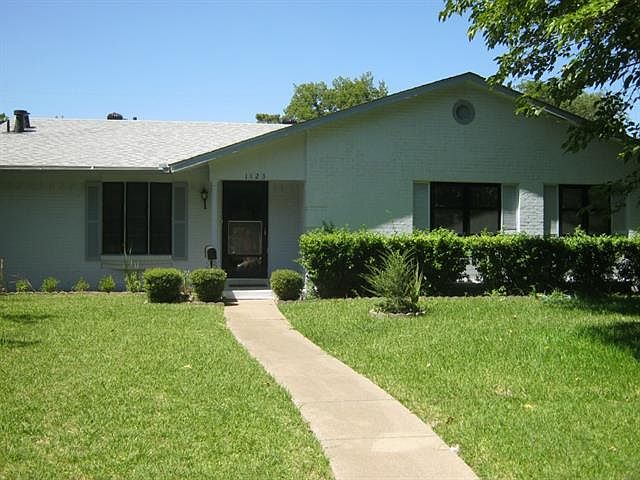 1st image of 1123 Wake Dr