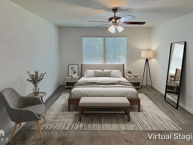 313 Cloverdale Ct — Photo 3