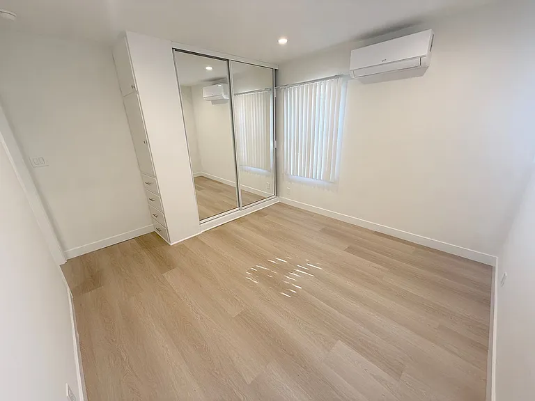 4123-4125 Ocean View Blvd — Photo 13