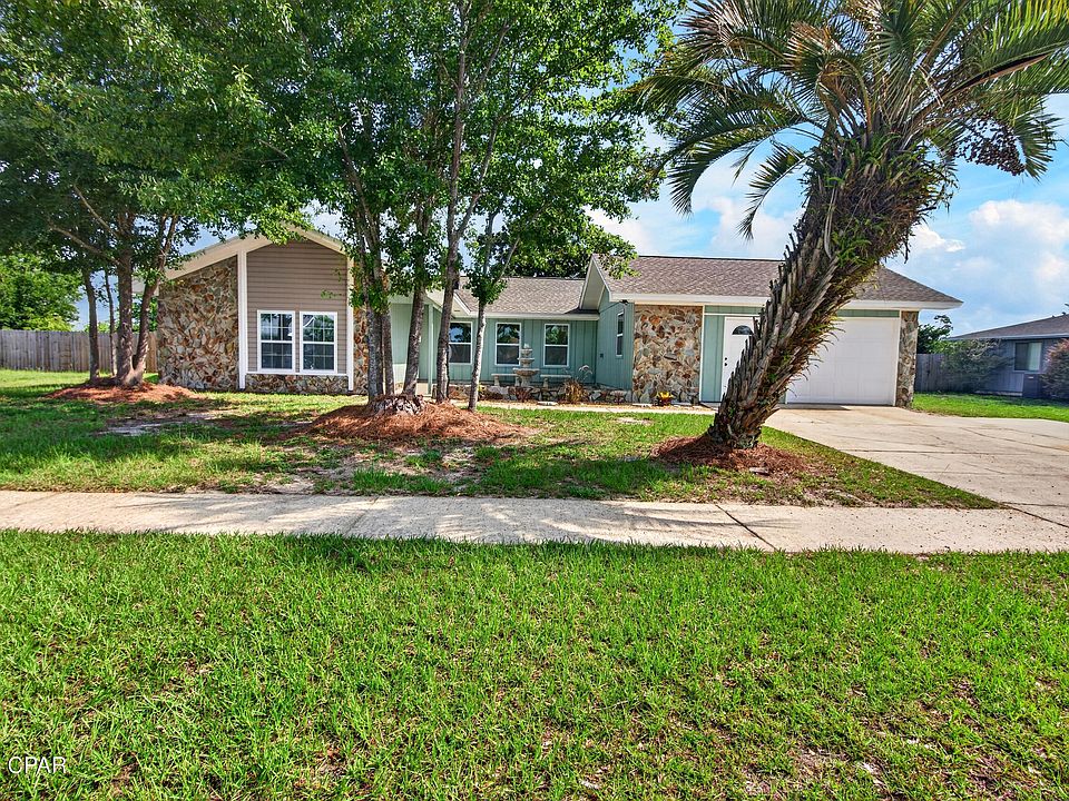 1st image of 360 Bell Cir