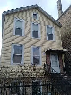 2008 S Loomis St #1R Photo 1