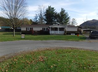 284 Terrace Dr, White Sulphur Springs, WV 24986