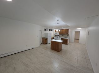 261 Bergen Ave UNIT 10, Jersey City, NJ 07305