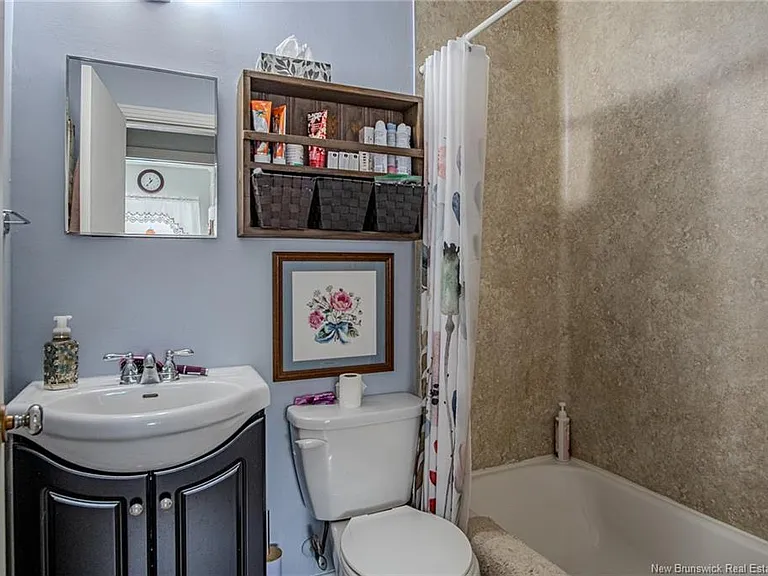 49 Quinton Ave — Photo 23