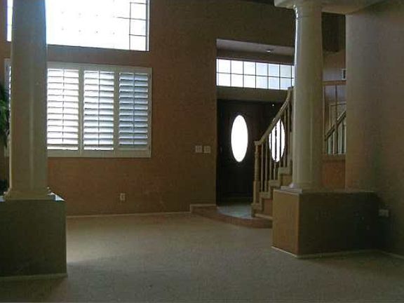 4th image of 29152 Sandlewood Pl