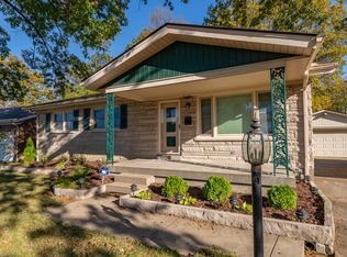 5609 Pine Tree Dr, Louisville, KY 40219