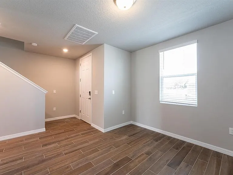5252 Sanders Oak Trl — Photo 8