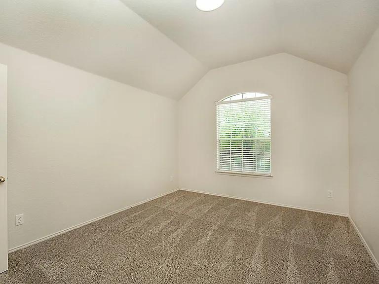 5809 Deer Run Dr — Photo 19