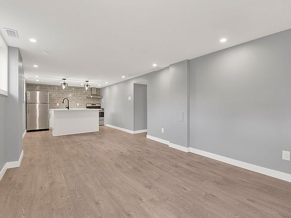 3rd image of 2163 Bingham St #1017934