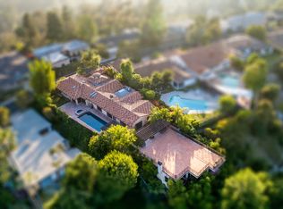 864 Teakwood Rd, Los Angeles, CA 90049