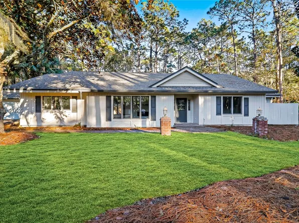 15 Raintree Ln, Hilton Head Island, SC 29926