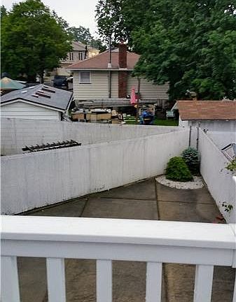 3rd image of 8 Vera St