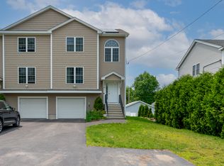 86 Middlesex Ave, Worcester, MA 01604