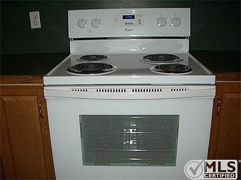 5th image of 1302 Briarwood St
