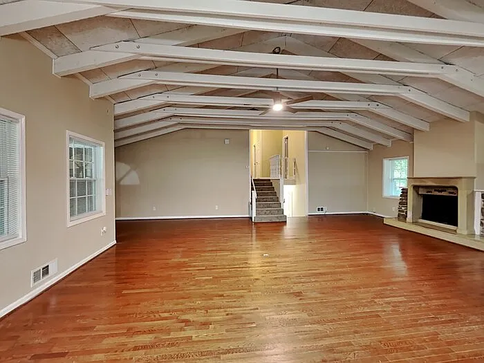 1939 Six Branches Dr — Photo 5