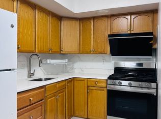 24027 68th Ave FLOOR 1, Little Neck, NY 11362