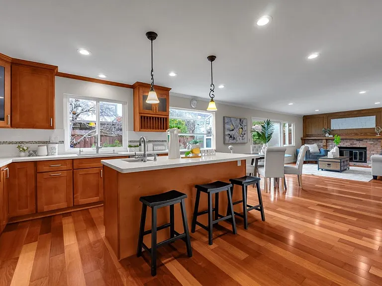 35704 Conovan Ln — Photo 11