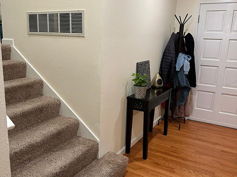 23947 SE 40th Pl — Photo 15